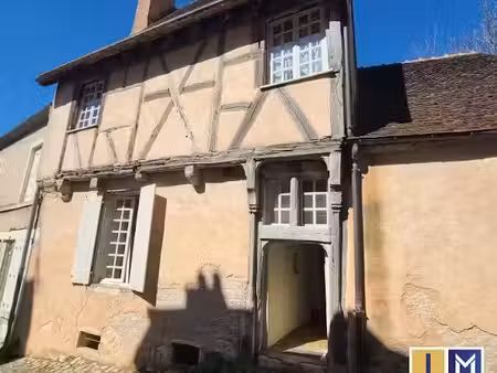 location maison 4 pièces 100 m² à dun-sur-auron (18130)  560 €