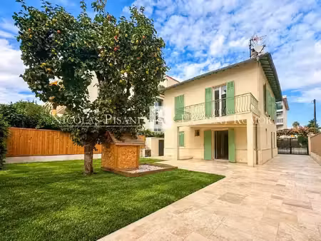 exclusivité- villa renovee 6 pieces nice a vendre