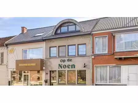 bien commercial à vendre à hoeselt pour € 369.000 avec 1 chambre à coucher