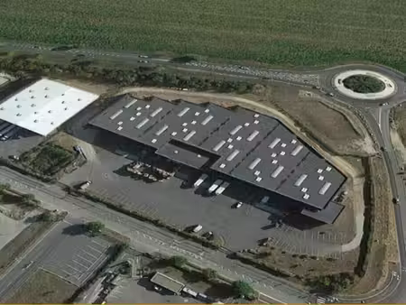 location local d’activités louvres 95380 3851m²