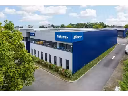 location local d’activités saint-ouen-l’aumone 95310 530m²