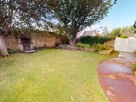 vente maison à luc-sur-mer (14530) : à vendre / 136m² luc-sur-mer