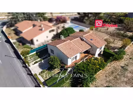 trèbes - maison familiale 4 faces - 99m2 - plain-pied réhaussé - jardin - garage