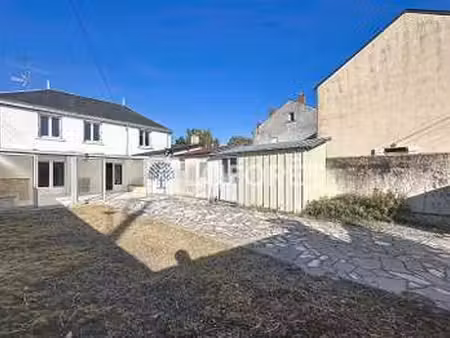 vente maison à thouars (79100) : à vendre / 87m² thouars