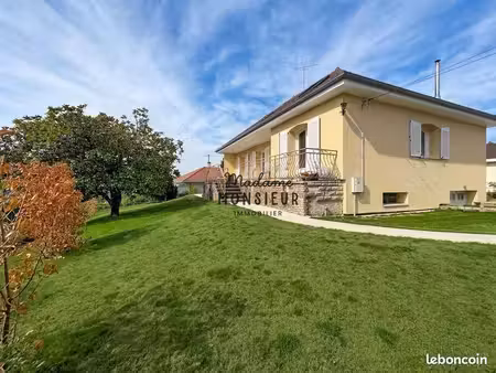 propriété 6 pièces 158 m²