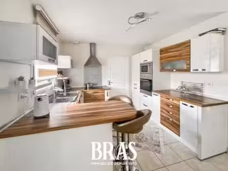 location maison à saint-avé (56890) : à louer / 95m² saint-avé