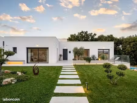 maison 5 pièces 154 m²