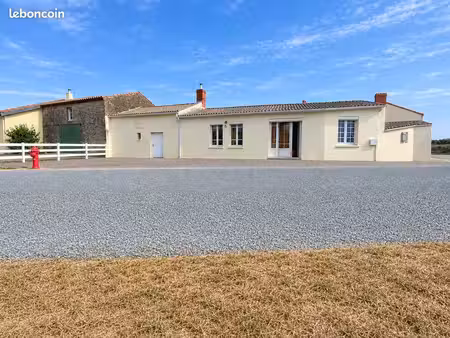propriété 6 pièces 103 m²