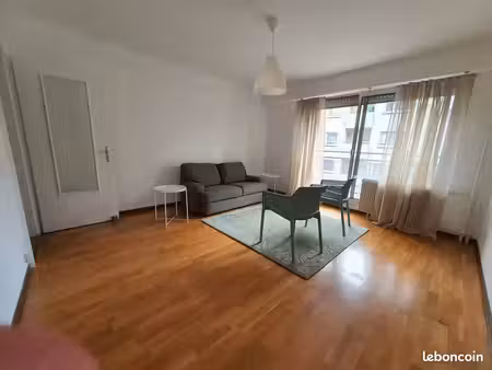 particulier loue  un agréable 2 pièces meublé - strasbourg neudorf