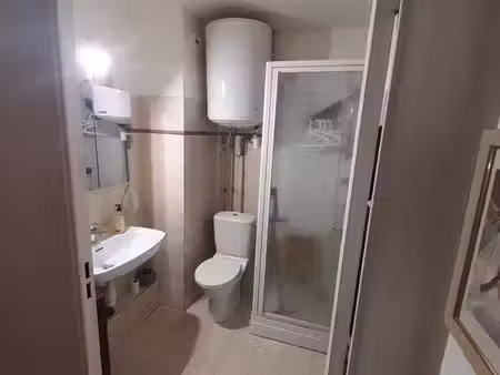 studio 1 pièce 18 m²