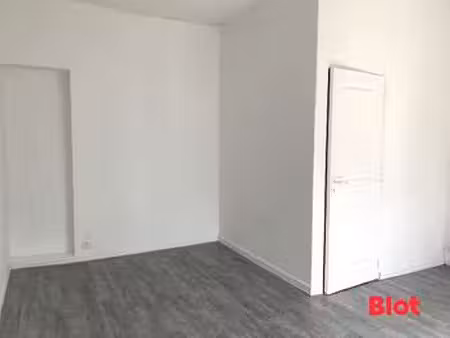 location appartement t1 à fougères (35300) : à louer t1 / 21m² fougères