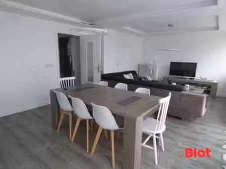 location appartement 3 pièces meublé à vannes (56000) : à louer 3 pièces meublé / 76m² van