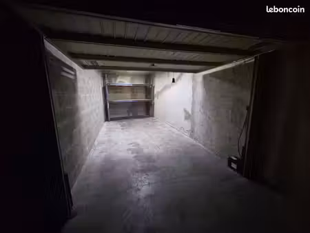 location box/garage 18 6 m2