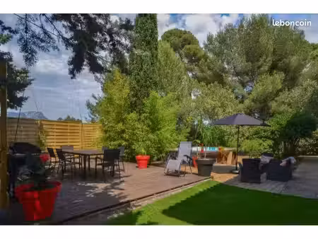 toulon – t4 meublé avec jardin et piscine privée  à proximité des plages