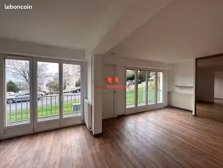studio 2 pièces 34 m²