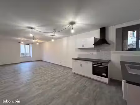 appartement 3 pièces 60 m²