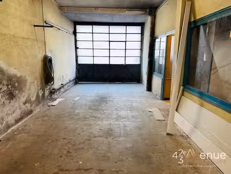 quartier badouillère/dépôt à louer