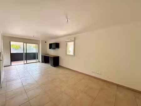 t2 a louer - quartier aube rouge castelnau-le-lez