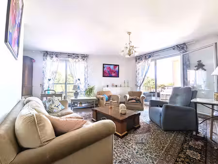 appartement 3 pièces à vendre à la riche - réf. 12696