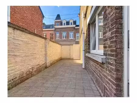maison à louer à rue wouters 69 andenne (vbe76490)