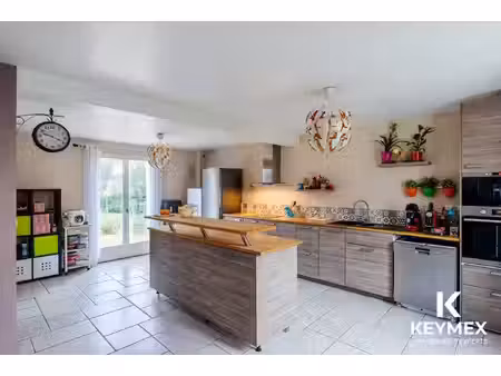 maison familiale -5 chambres - cauvigny - confort plain-pied