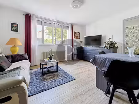 chevilly-larue – secteur bretagne – maison de plain-pied avec jardin proche metro 14