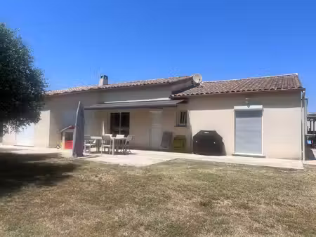 maison 146 m² de plain pied avec grand terrain terrain