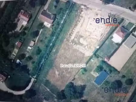 terrain a batir viabilise de 1585m²
