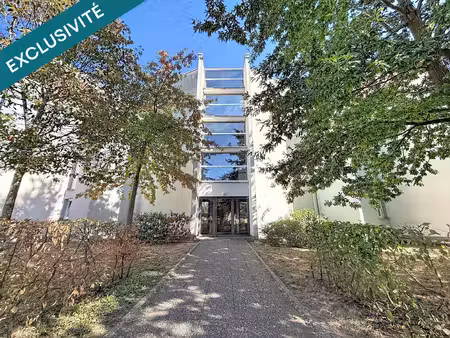 appartement avec terrasse  garage et parking
