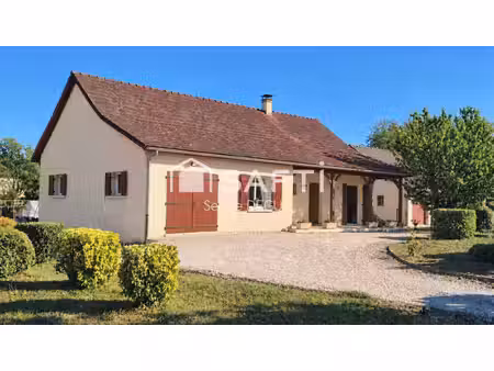 mainson d'habitation 112m² - 4 pieces