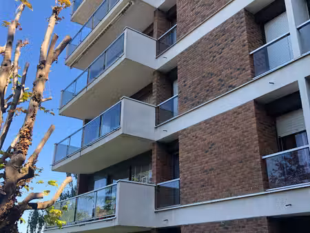 location appartement 4 pièces  91.87m²  jouy