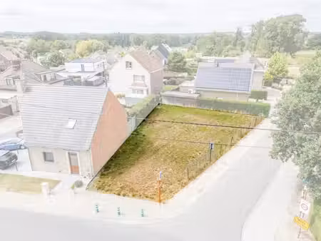terrain de 450 m² pour construction semi-ouverte à haaltert