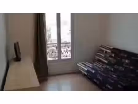 location meublée appartement 1 pièce 17 m² à drancy (93700)  653 €