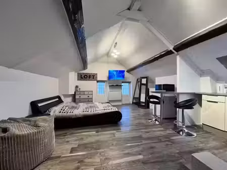 location meublée appartement 1 pièce 21 m² à meaux (77100)  833 €