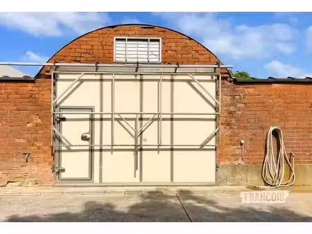 spacieux entrepôts de 110m² à wingene