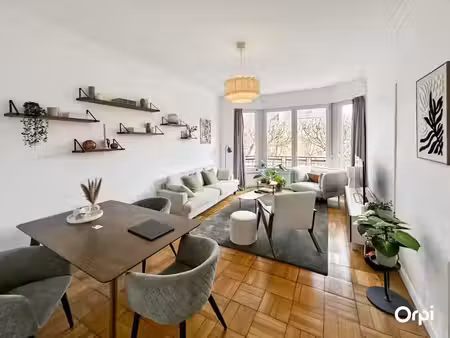 location meublée appartement 3 pièces 86.96 m² à lorient (56100)  1 400 €