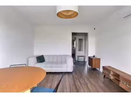 location meublée appartement 3 pièces 58 m² à marseille 8ème (13008)  1 340 €