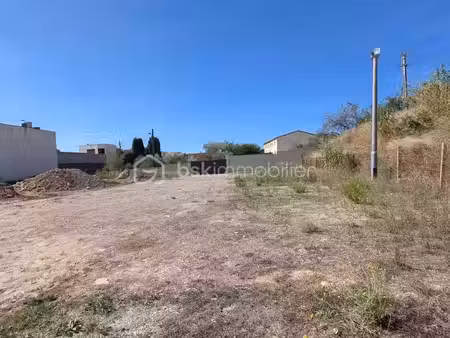 vente terrain 1920 m² à marguerittes (30320)  250 000 €
