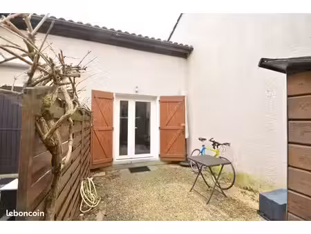 pavillon 2 pièces 33 m²
