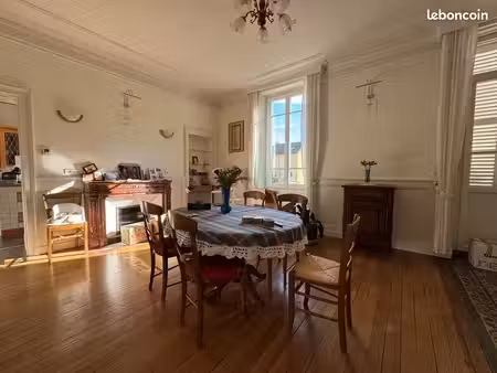 appartement 3 pièces 90 m²