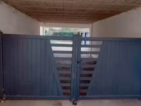garage securisé avec portail