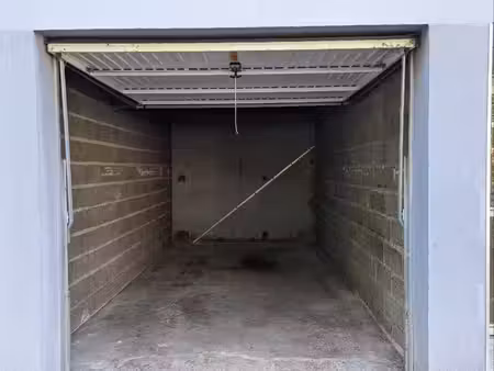 location garage fermé