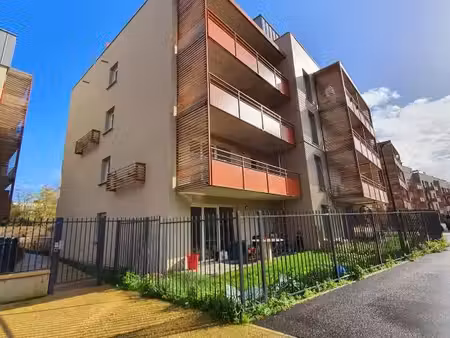 appartement 4 pièces 82 m²