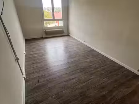 appartement 5 pièces - beynes