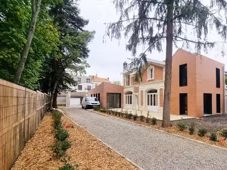 belle maison de 140m² avec jardin terrasse clim et parking - proche parc bordelais