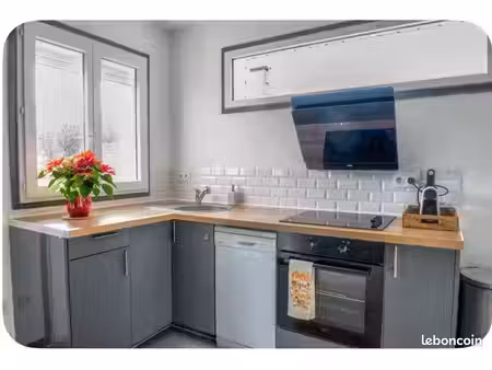 à louer – t3 meublé de 70 m² – port-la-nouvelle