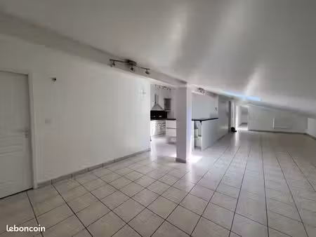 appartement 2 pièces 57 m²