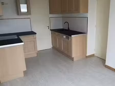 location appartement 3 pièces 85 m² à valenciennes (59300)  700 €