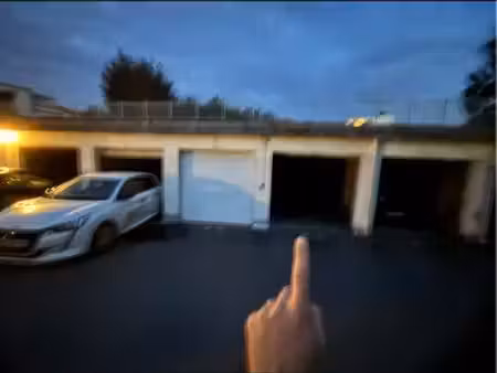 lille vauban   garage dans résidence sécurisée