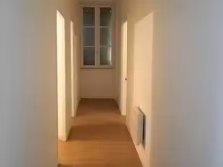 location appartement 4 pièces 94 m² à dax (40100)  500 €